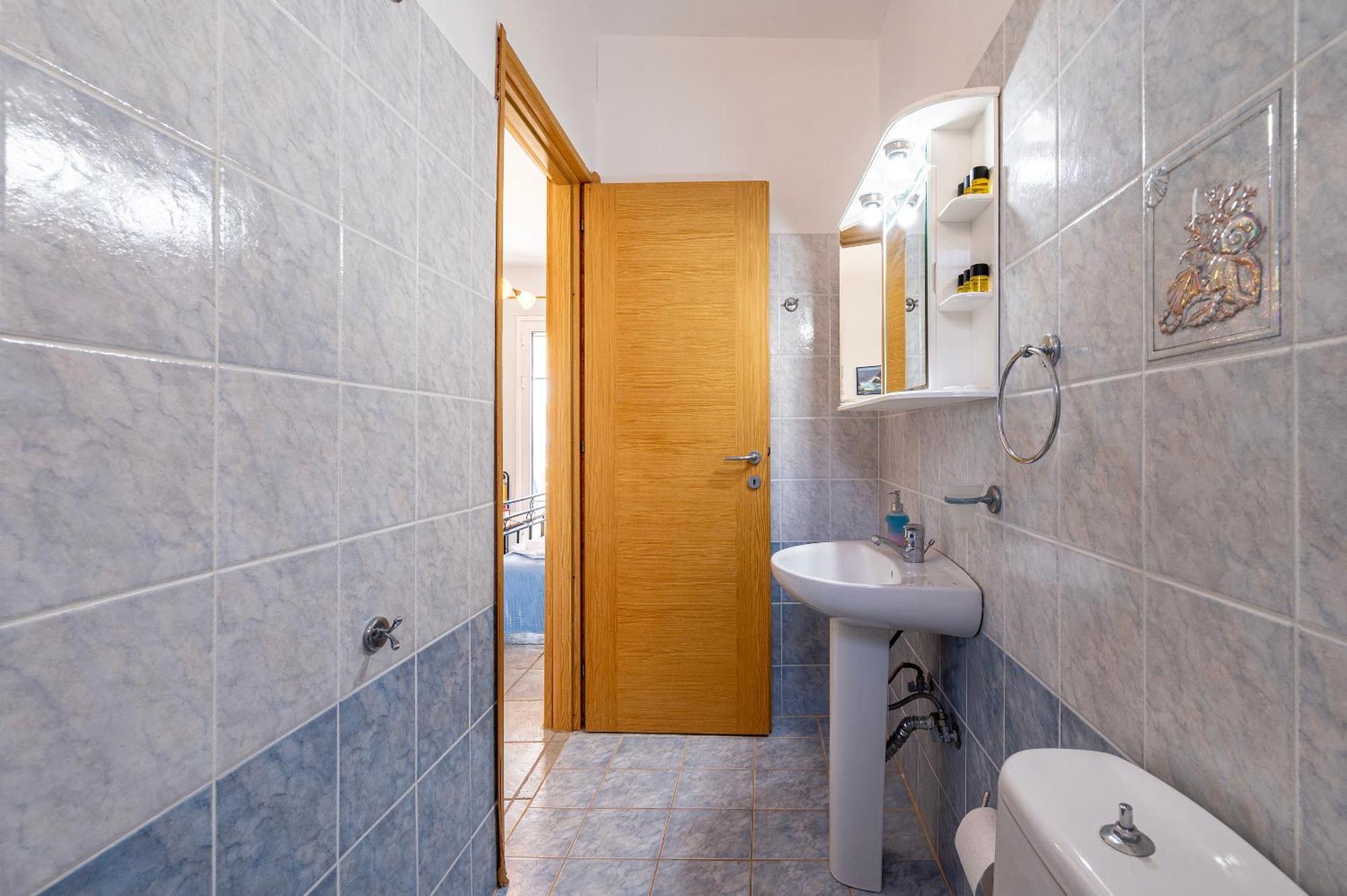 Agnadi Blue Apartments Diakofti Екстериор снимка